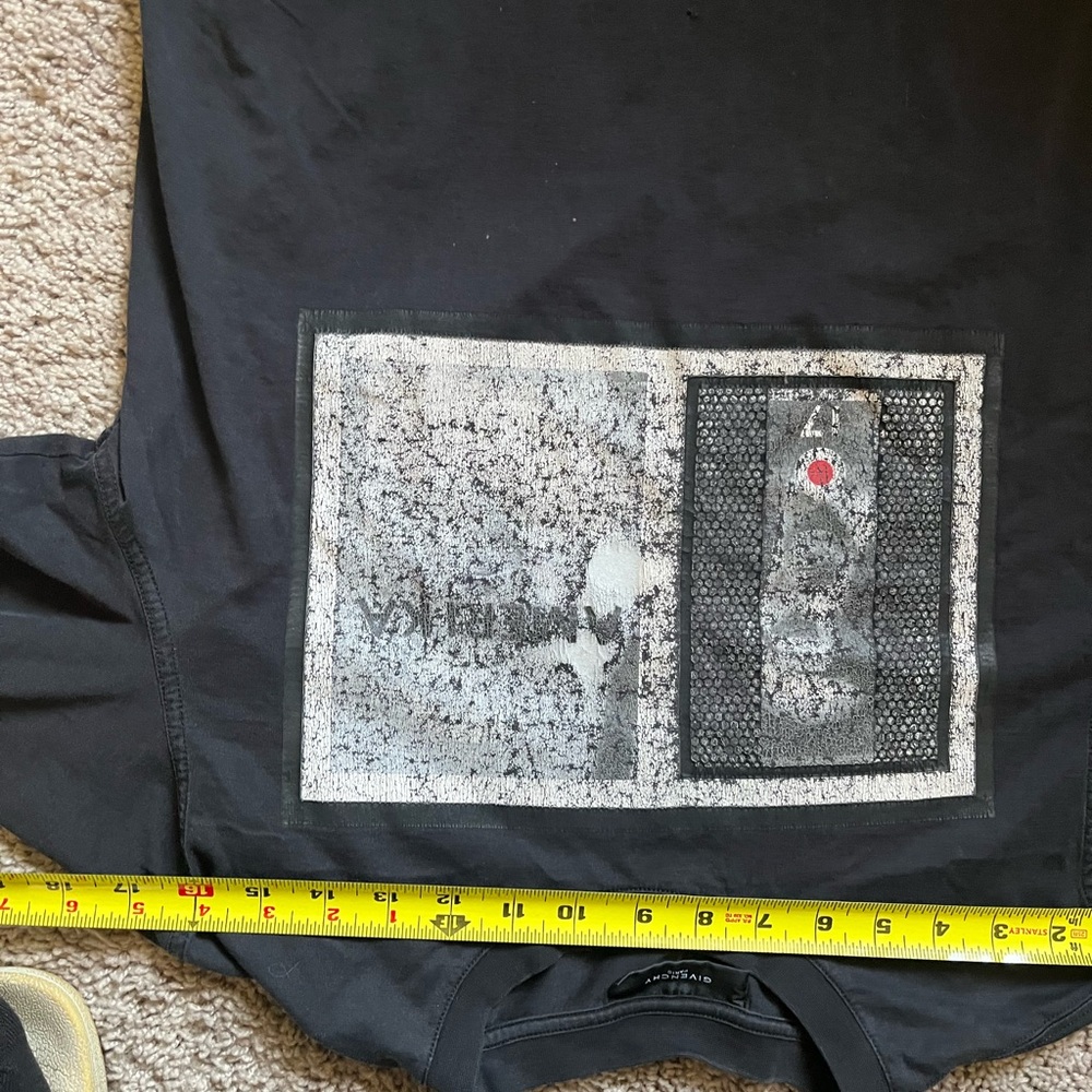 Givenchy Black Tee - image 6